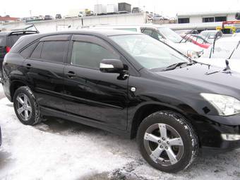 2003 Toyota Harrier Pics