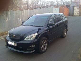 2003 Toyota Harrier Pics