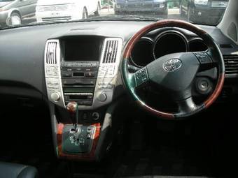 2003 Toyota Harrier Pictures