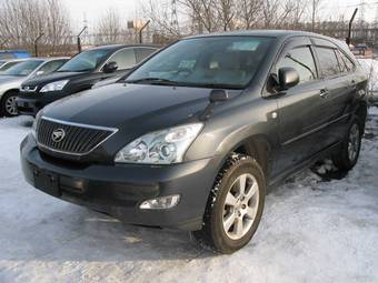 2003 Toyota Harrier Photos