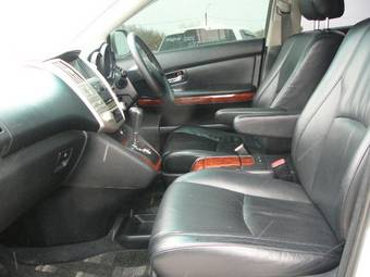 2003 Toyota Harrier Photos