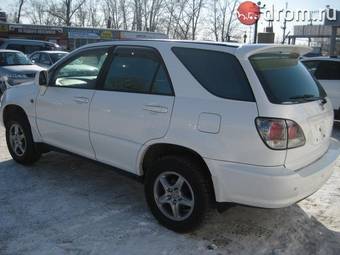 2003 Toyota Harrier Pictures