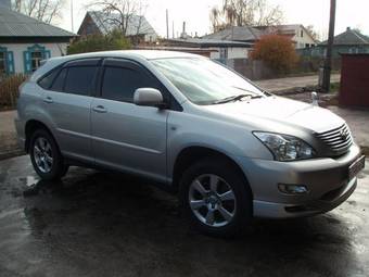 2003 Toyota Harrier Pictures