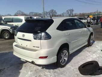 2003 Toyota Harrier Pictures