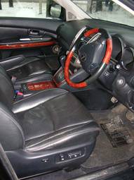 2003 Toyota Harrier Images