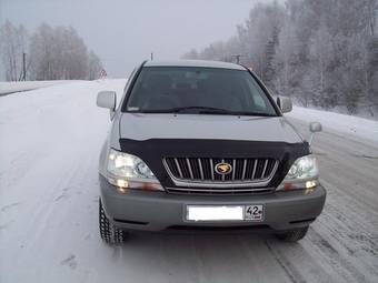 2003 Toyota Harrier Photos