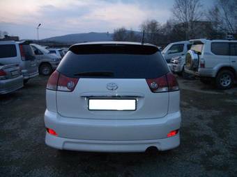 2003 Toyota Harrier Pictures