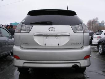 2003 Toyota Harrier Pictures
