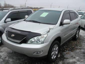 2003 Toyota Harrier Photos