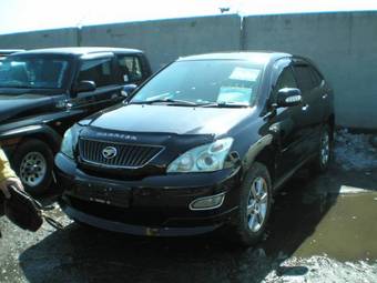 2003 Toyota Harrier Photos