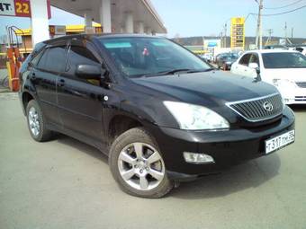 2003 Toyota Harrier Photos