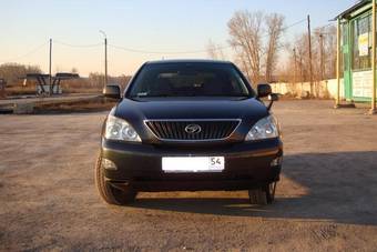 2003 Toyota Harrier Photos