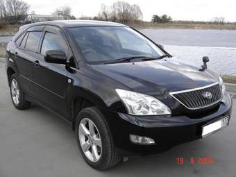 2003 Toyota Harrier Photos