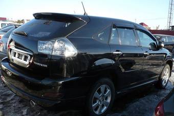 2003 Toyota Harrier Pictures