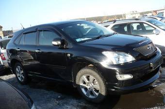 2003 Toyota Harrier Pics