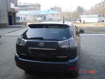 2003 Toyota Harrier Photos