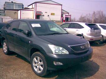 2003 Toyota Harrier Pictures
