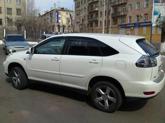 2003 Toyota Harrier Photos