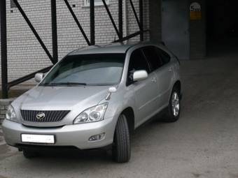 2003 Toyota Harrier Pictures