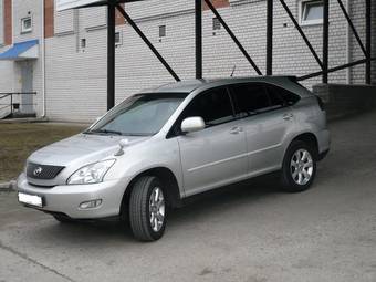 2003 Toyota Harrier Photos