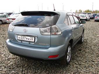 2003 Toyota Harrier Photos