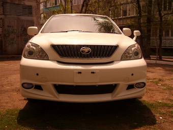 2003 Toyota Harrier Photos