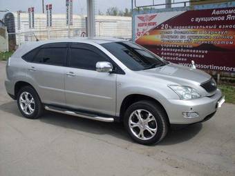 2003 Toyota Harrier Photos