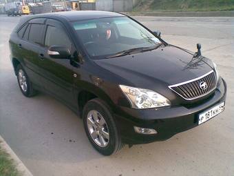 2003 Toyota Harrier Pictures
