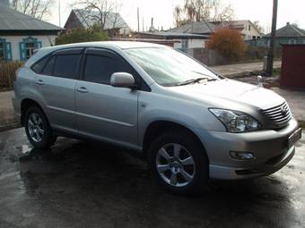 2003 Toyota Harrier Photos
