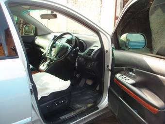 2003 Toyota Harrier Photos