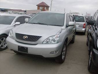 2003 Toyota Harrier Pictures