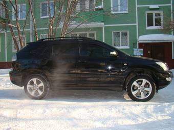 2003 Toyota Harrier Photos