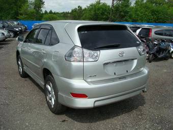 2003 Toyota Harrier Photos