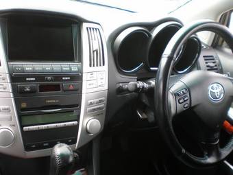 2003 Toyota Harrier Pictures