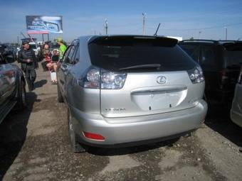 2003 Toyota Harrier Photos