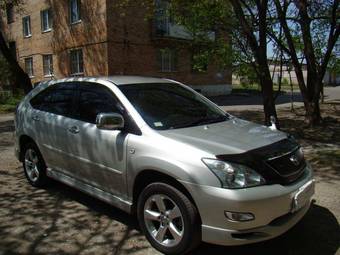 2003 Toyota Harrier Pictures