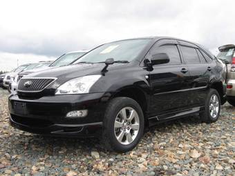 2003 Toyota Harrier Photos
