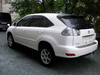 2003 Toyota Harrier Pictures