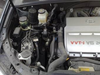2003 Toyota Harrier Pictures