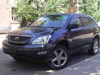 2003 Toyota Harrier Photos