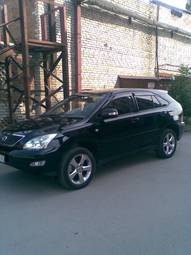 2003 Toyota Harrier Pictures