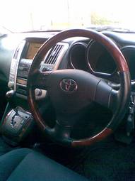 2003 Toyota Harrier Pictures