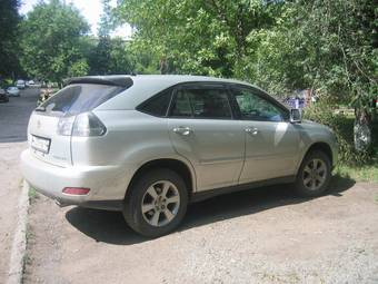2003 Toyota Harrier Pictures