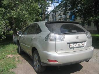 2003 Toyota Harrier Pictures