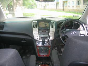 2003 Toyota Harrier Photos