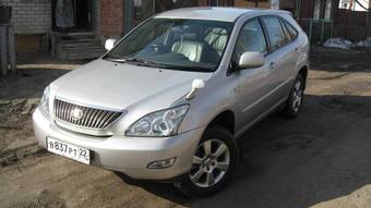 2003 Toyota Harrier Photos