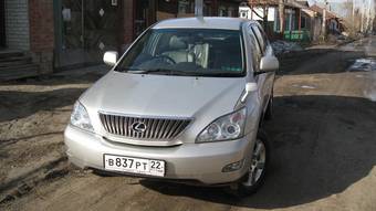2003 Toyota Harrier Pictures