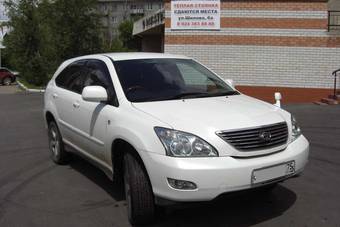 2003 Toyota Harrier Pictures