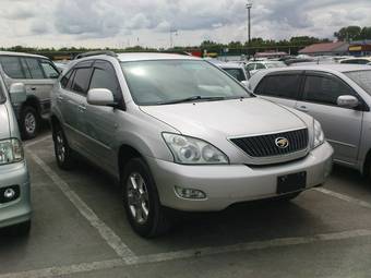 2003 Toyota Harrier Photos