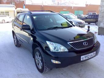 2003 Toyota Harrier Pictures